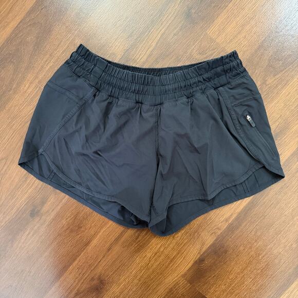 Lululemon Tracker Shorts Lined Black Sz 8 Athleisure Active Tennis Pickleball - Picture 1 of 8